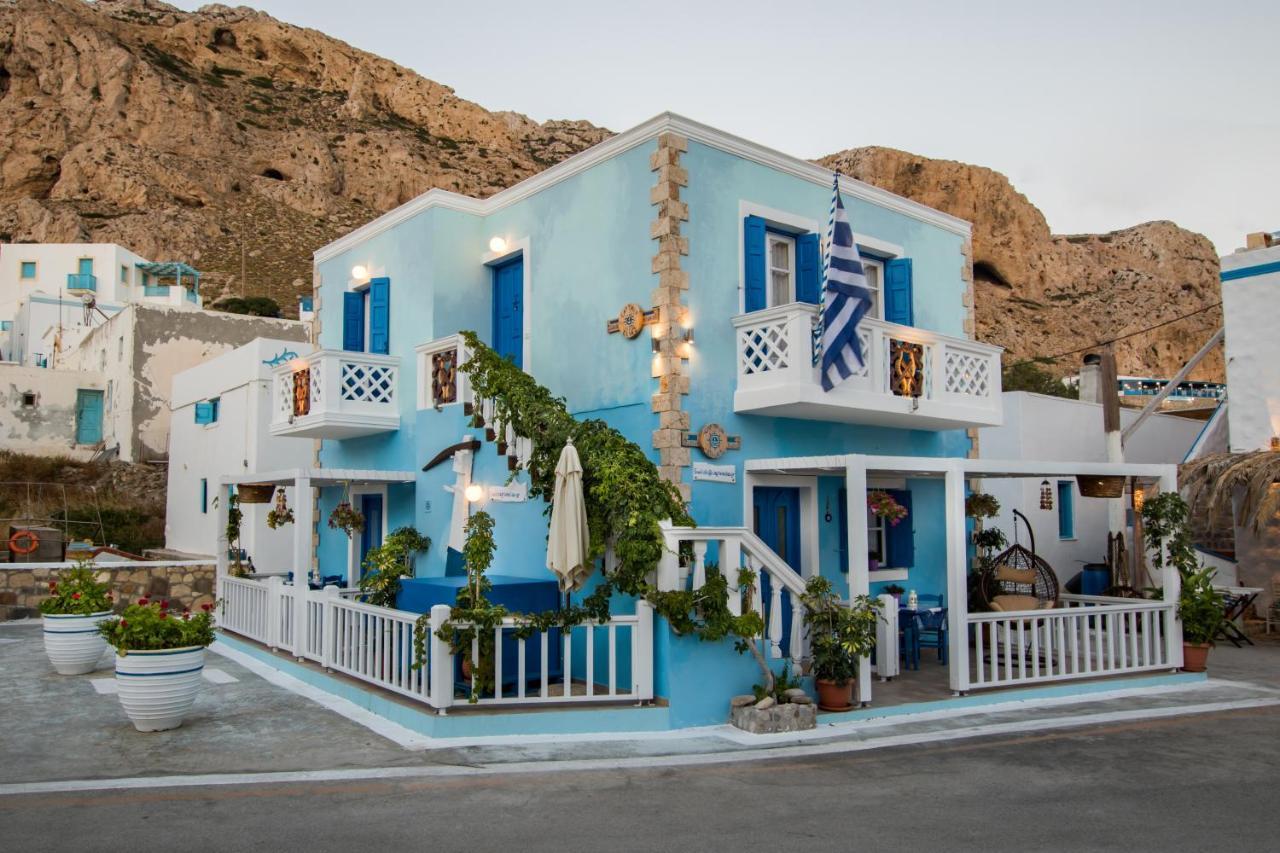 Captain Elias House Foinikion Luaran gambar